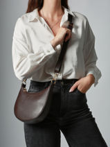 Sac Bandoulire S Tradition Cuir Etrier Marron tradition ETRA102S-vue-porte